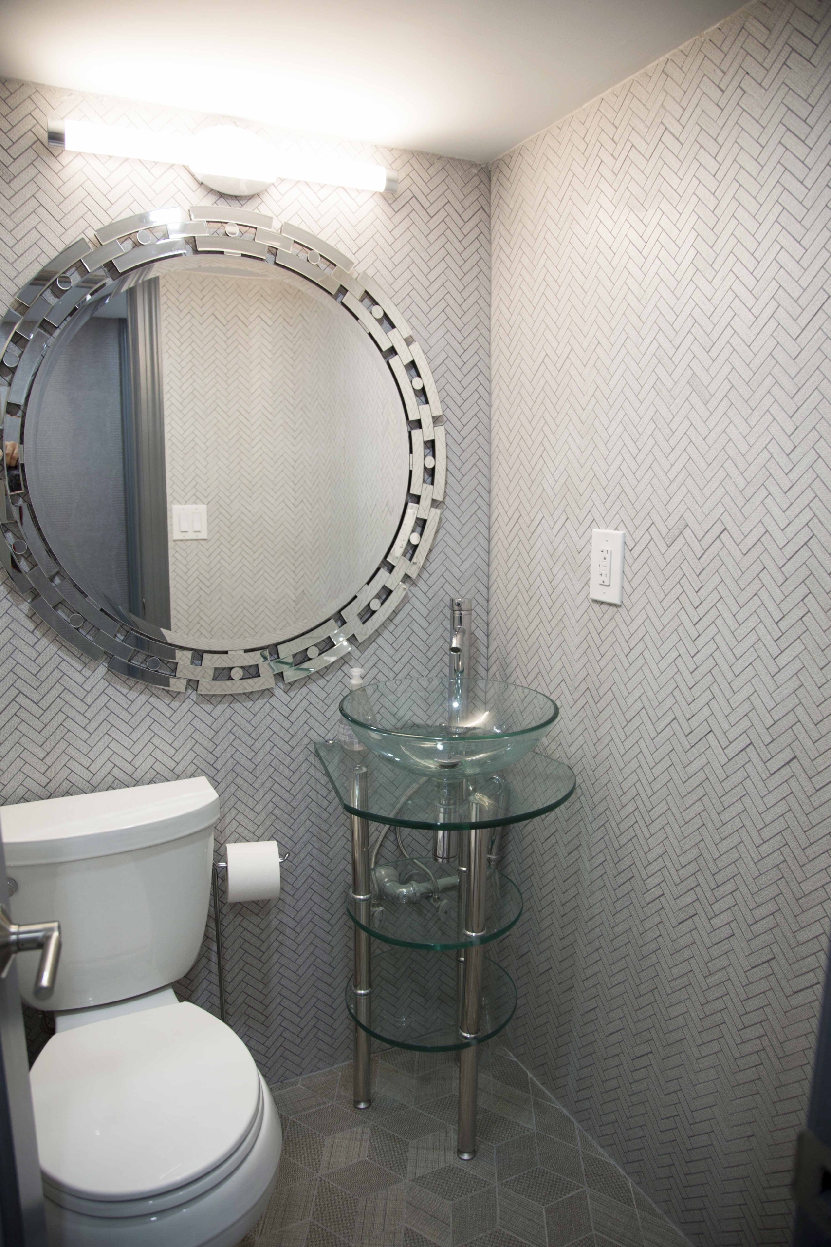 45 East 72nd Street, #1C