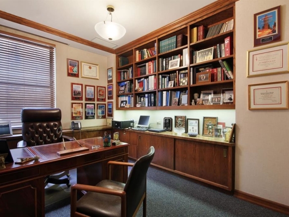 1050 Park Avenue, 1A