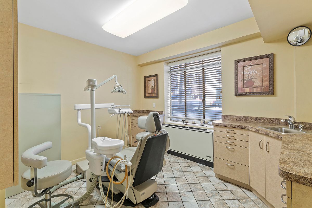 310 Lexington Avenue, #1E