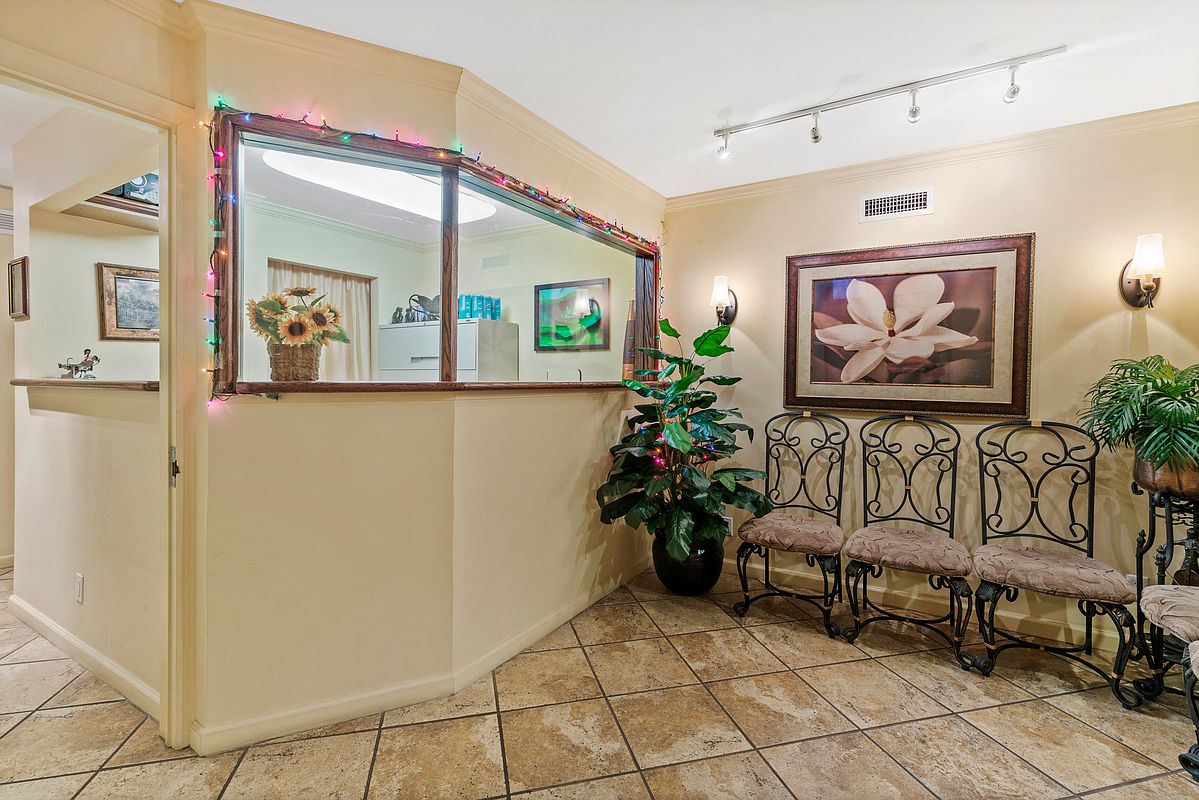 310 Lexington Avenue, #1E