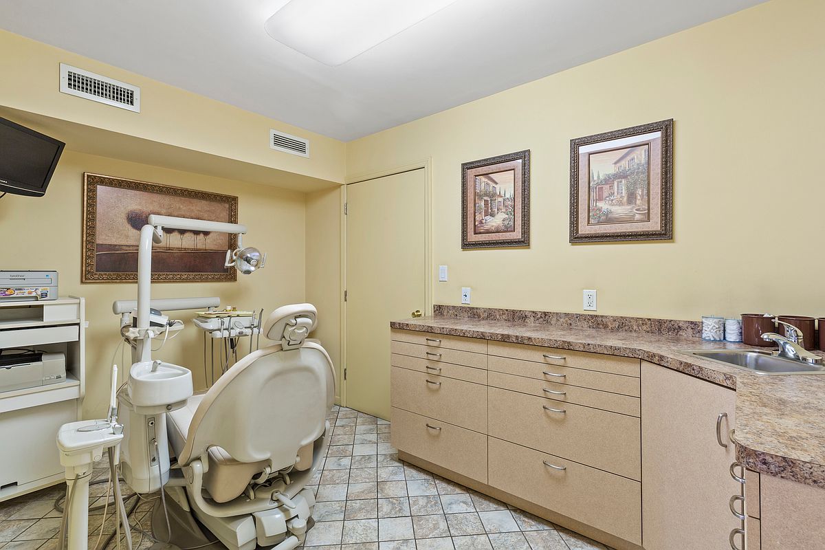 310 Lexington Avenue, #1E