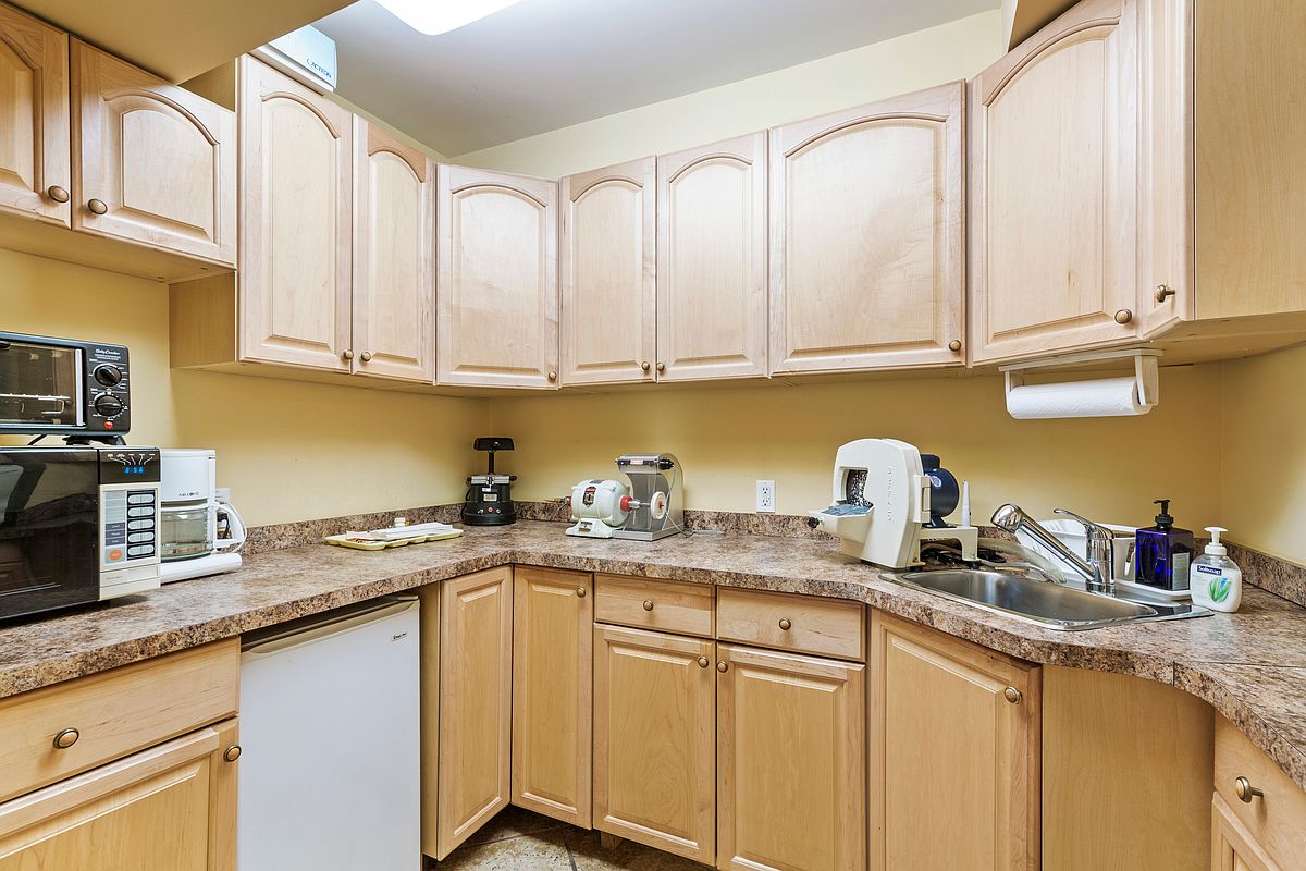 310 Lexington Avenue, #1E