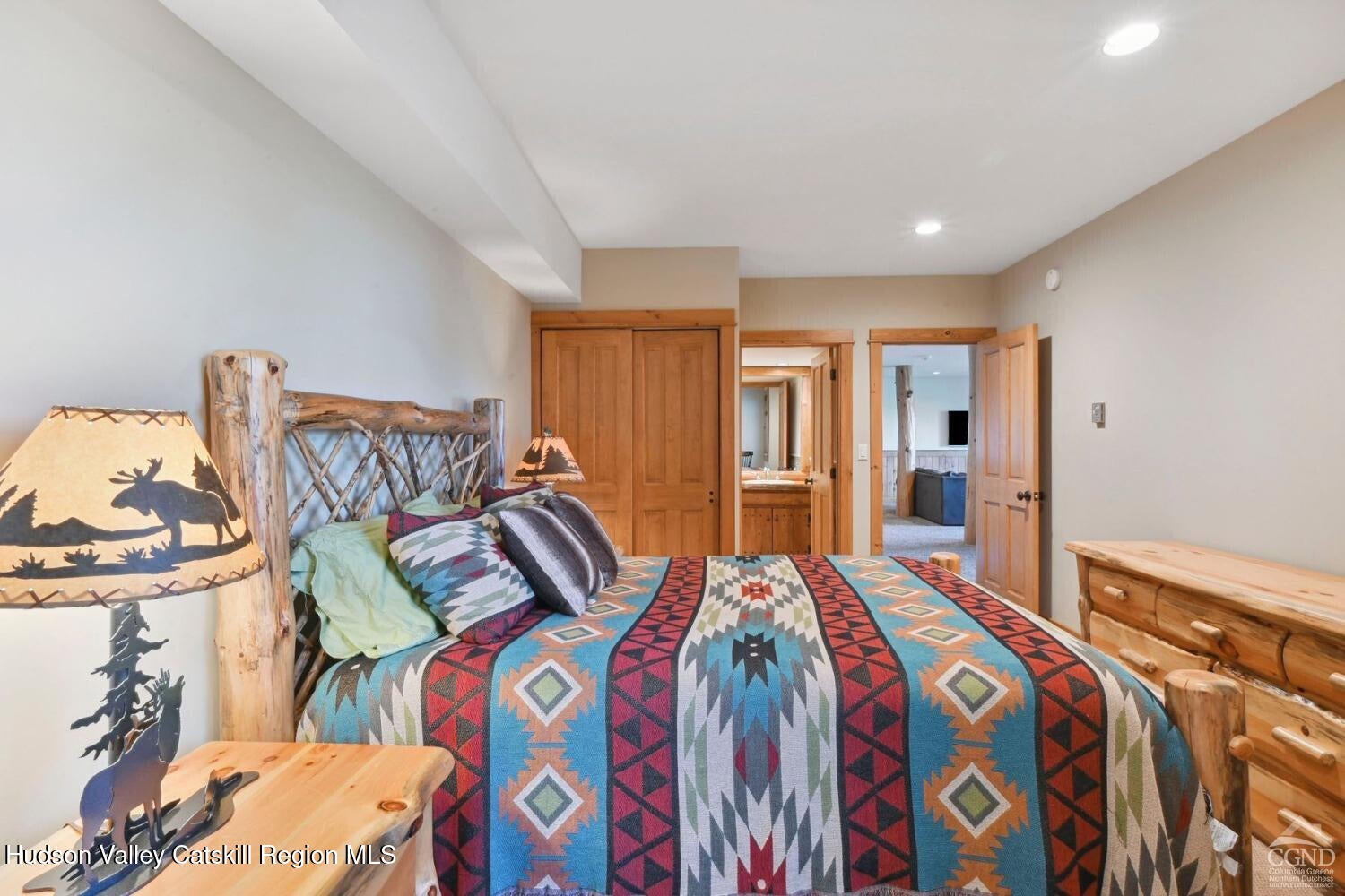 22 The Loop - MLS photo 31