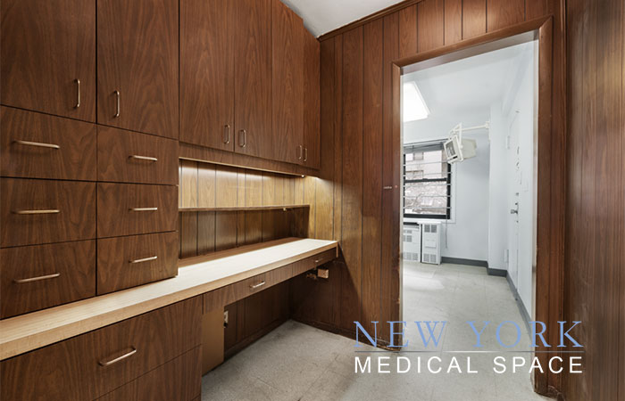 347 East 53rd Street, #LA
