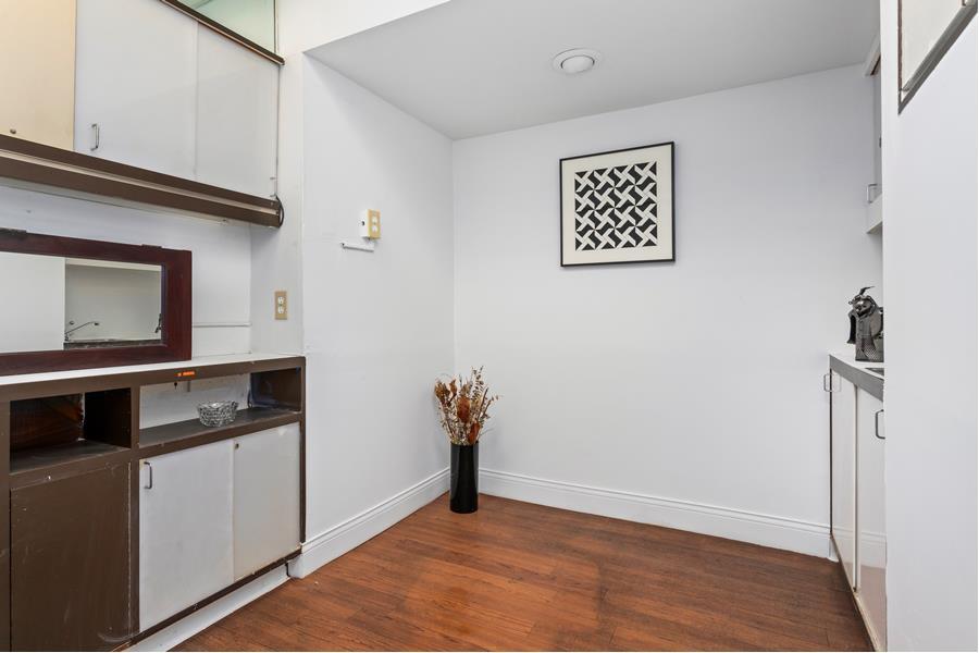 251 East 51st Street