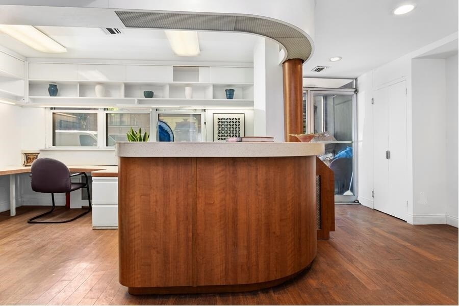 251 East 51st Street